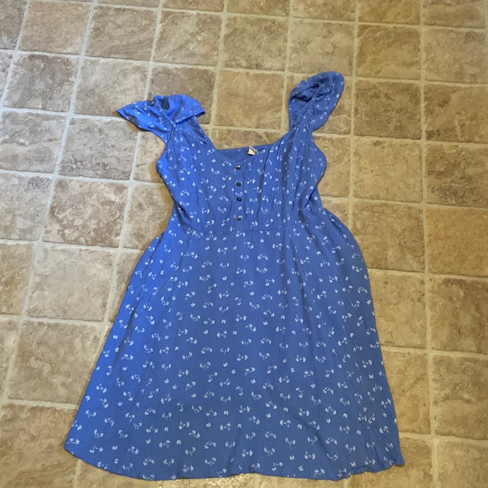 Womens large tillys dress.